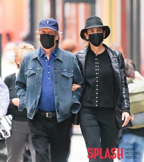 폴 매카트니·낸시 쉬벨 부부/ 사진제공=Splash News ⓒ 뉴스1