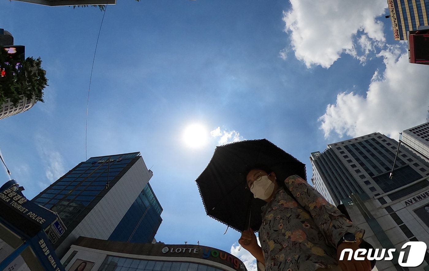 25일 대전과 충남 전 지역에 폭염경보가 발효됐다./뉴스1 ⓒ News1 김명섭 기자