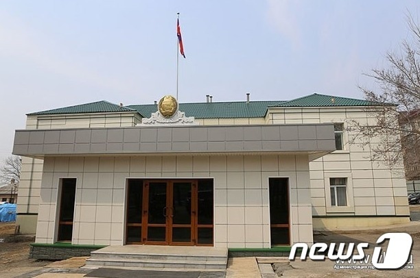 러시아 연해주 블라디보스토크의 북한 총영사관 전경.(자유아시아방송 갈무리)ⓒ 뉴스1