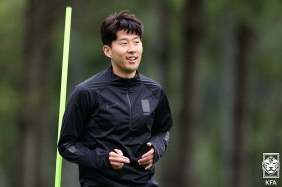 한국 축구대표팀 손흥민이 1일 경기도 파주트레이닝센터에서 2022 국제축구연맹(FIFA) 카타르 월드컵 아시아지역 최종예선 이라크와의 경기를 앞두고 훈련하고 있다. (대한축구협회 제공) 2021.9.1/뉴스1