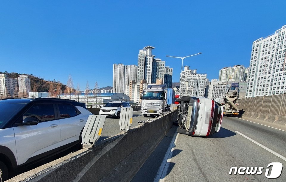 사고현장.(부산경찰청 제공) ⓒ 뉴스1