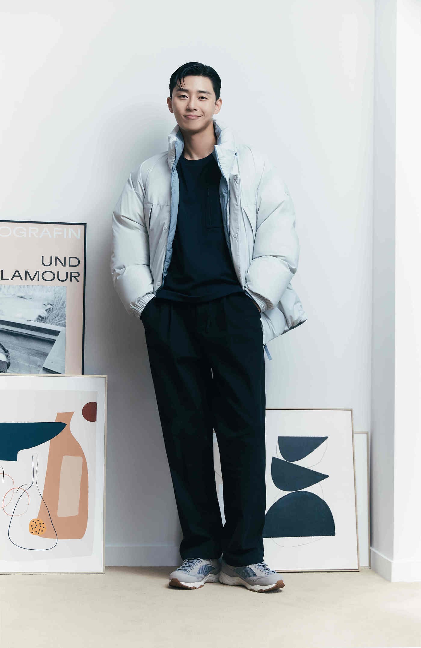 아웃도어 브랜드 K2가 '씬에어 다운'을 리버시블로 입을 수 있는 '씬에어 턴'을 출시했다.(K2제공)