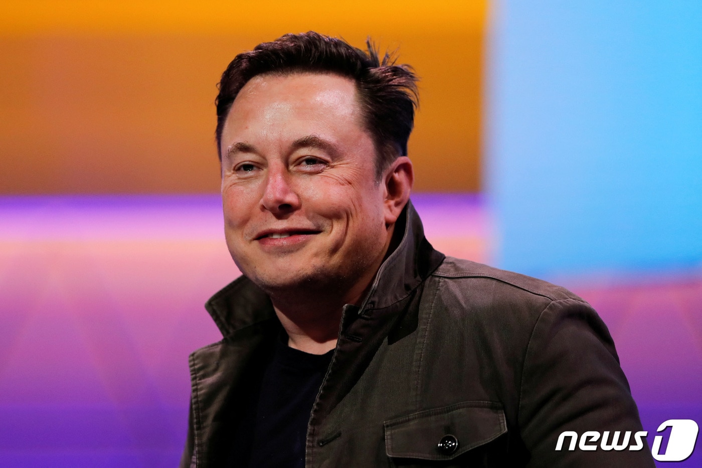 도지 파더 아냐?…머스크, 338조원 규모 소송 기각 요청[코인브리핑] - 뉴스1