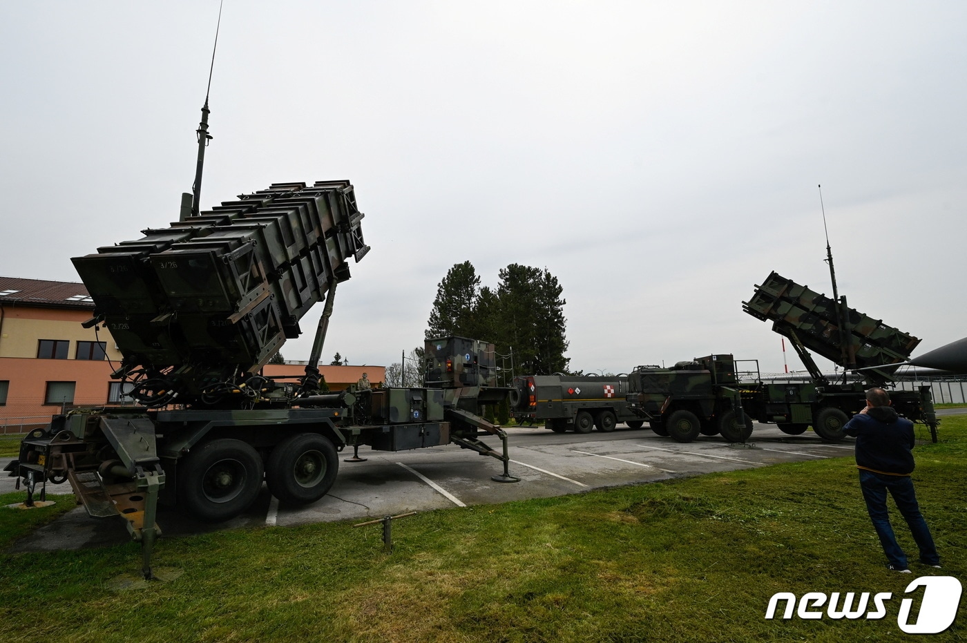 패트리어트 방공 미사일 시스템이 지난 5월6일(현지시간) 슬로바키아 즈볼렌 인근 슬리악 공항에 배치된 모습. 2022.05.06/뉴스1 ⓒ 로이터=뉴스1 ⓒ News1 김민수 기자
