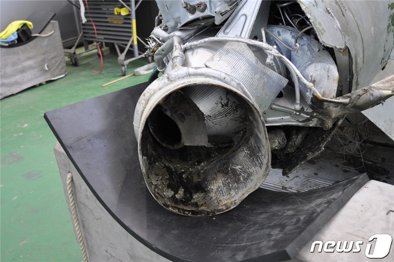 북한이 지난 2일 동해 북방한계선(NLL) 이남으로 발사한 탄도미사일이 구형 'SA-5'. (국방부 제공)
