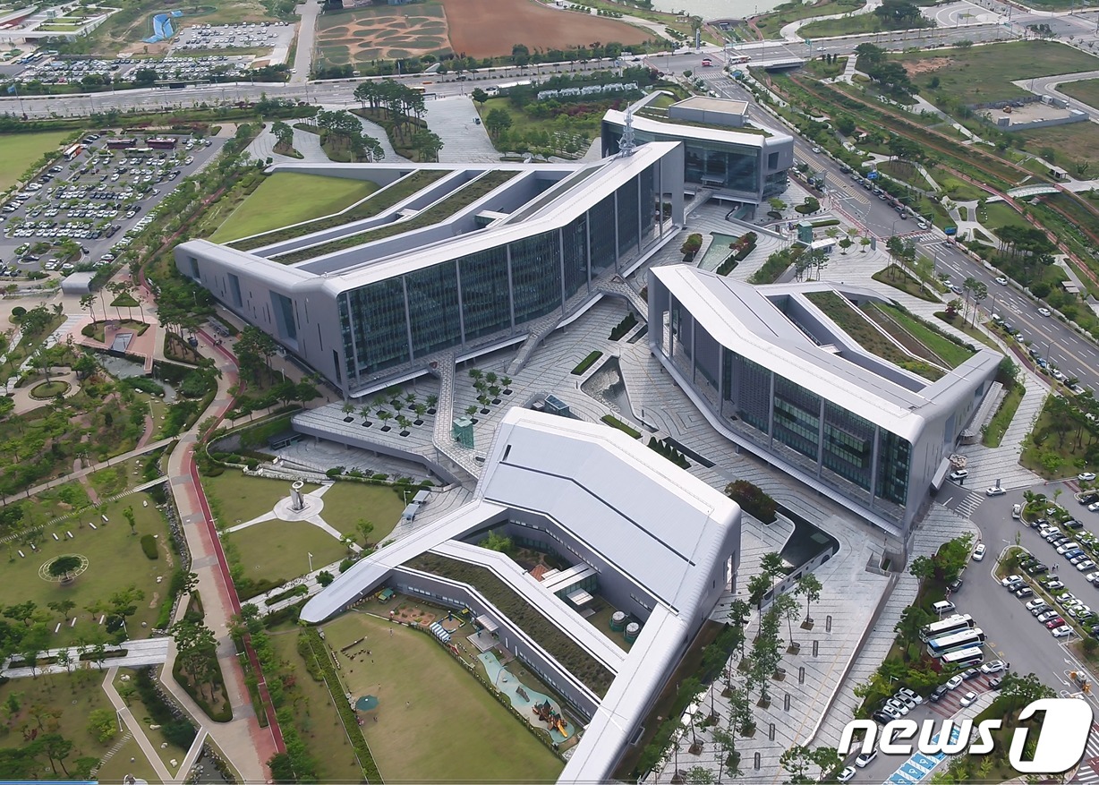 충남도청 전경. /뉴스1