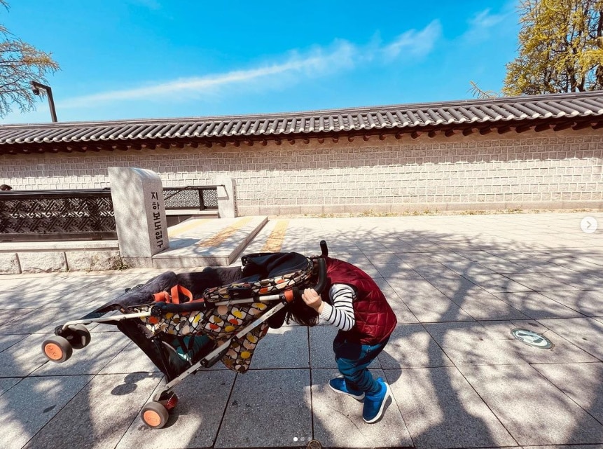 지성 인스타그램 캡처 ⓒ 뉴스1