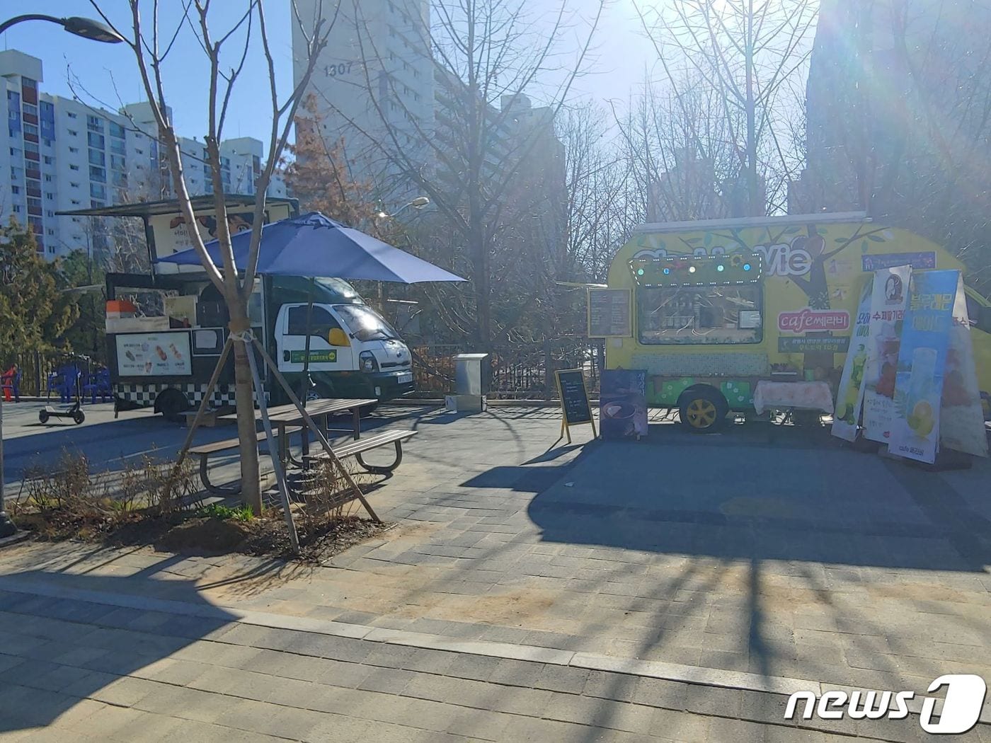 안양천 어린이 물놀이장 일대 푸드트럭 존.(광명시 제공)ⓒ 뉴스1