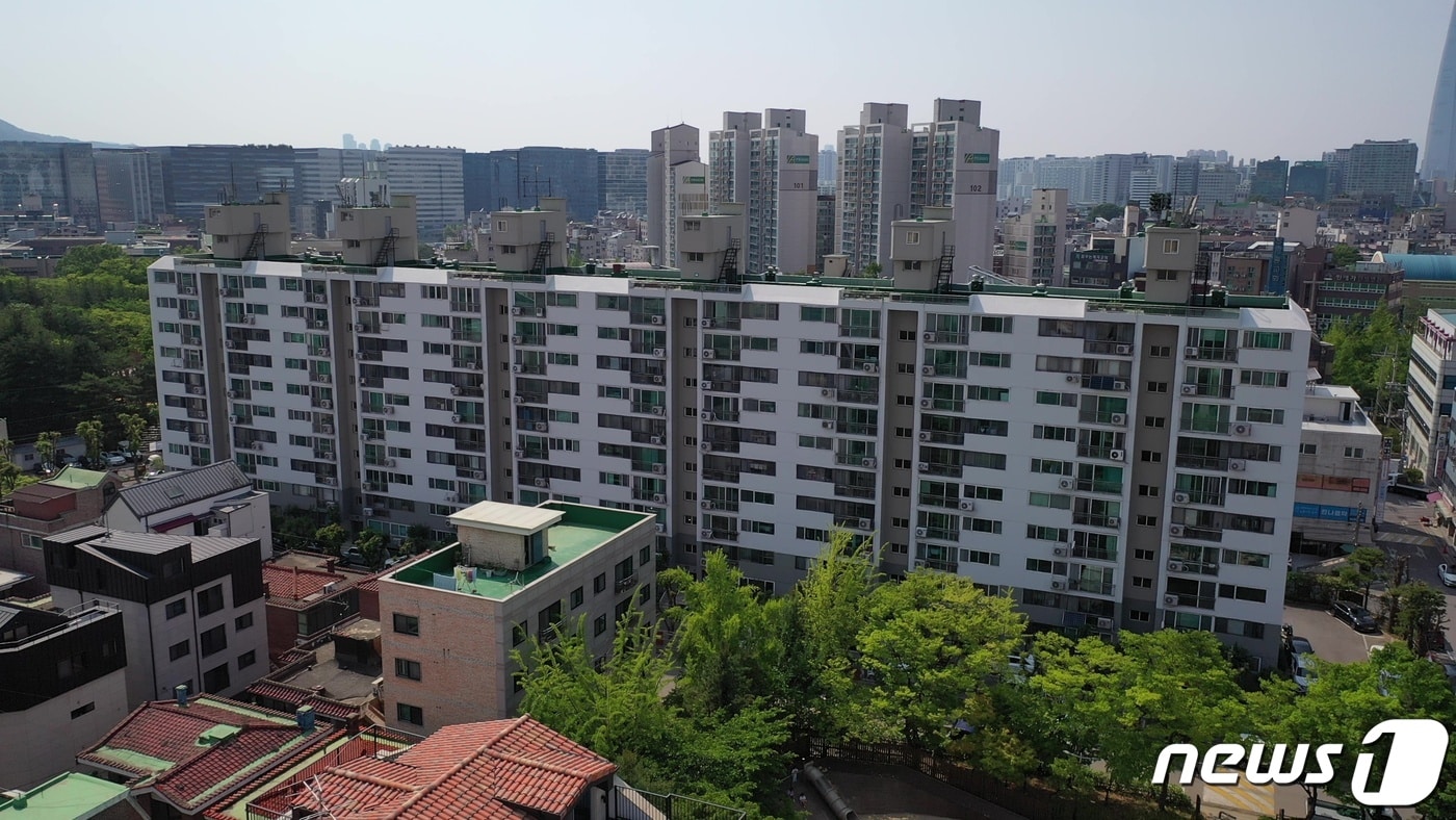 서울 송파구 문정현대아파트 전경(제공=쌍용건설)ⓒ 뉴스1