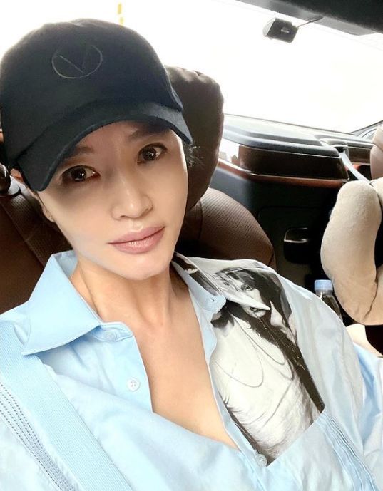 김혜수 인스타그램 갈무리ⓒ 뉴스1