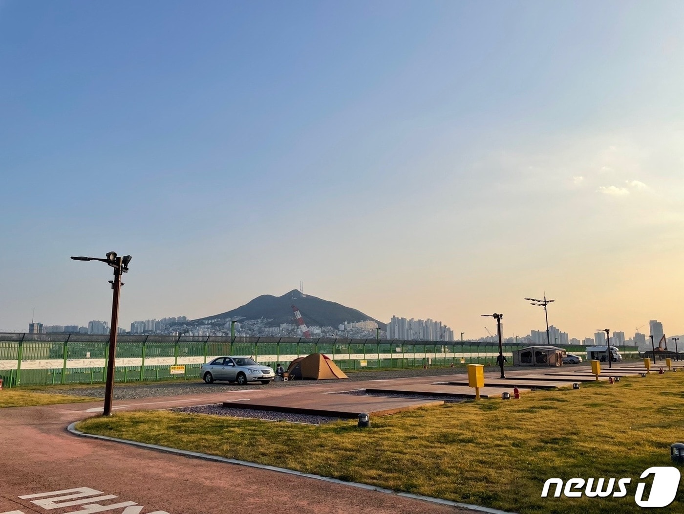 부산항 힐링 야영장 전경(부산항만공사 제공)