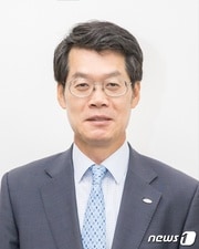 김갑수 충북문화재단 대표이사