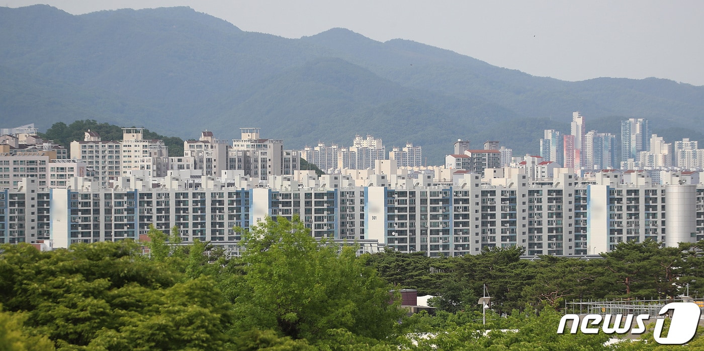 대구의 아파트 전세 중위가격이 20개월 만에 하락세가 멈췄다. 사진은 대구 도심 전경.&#40;사진은 기사 내용과 무관함&#41; ⓒ News1 DB