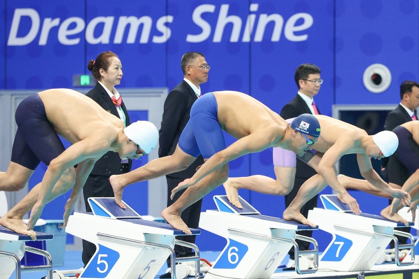 항저우 장애인아시안게임 수영 경기에 출전한 이인국. (대한장애인체육회 제공)