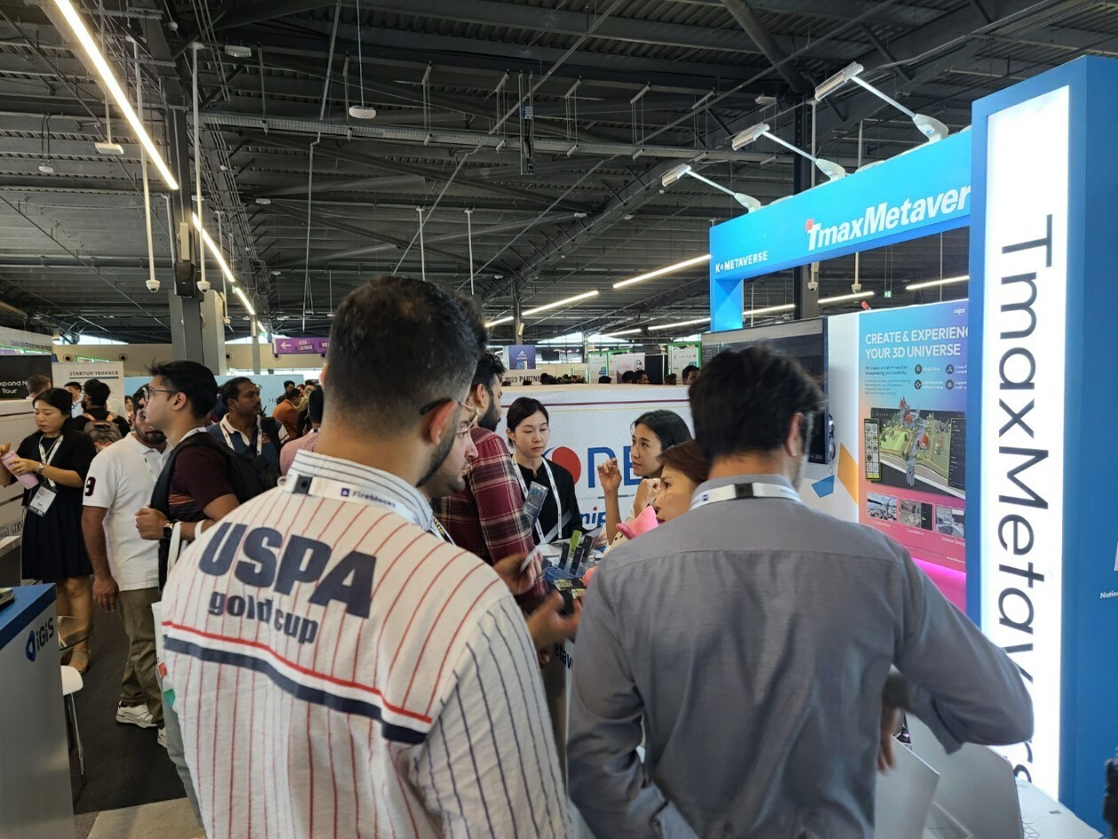 메타버스 플랫폼 전문기업 티맥스메타버스가 중동 최대 IT 박람회 '자이텍스 2023'(GITEX Expand North Star Dubai 2023)에서 글로벌 기업들과 업무협약(MOU)를 체결했다고 25일 밝혔다.(티맥스메타버스 제공)