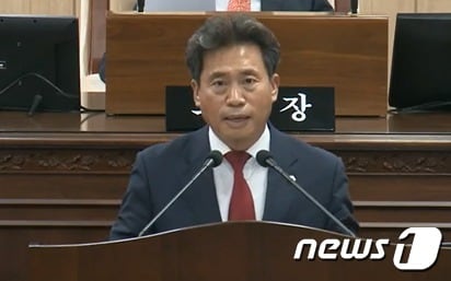 대법원 선고를 앞두고 있는 청주시의회 박정희 의원이 26일 제82회 임시회 제2차 본회의에서 5분 발언을 하고 있다.2023.10.26./뉴스1