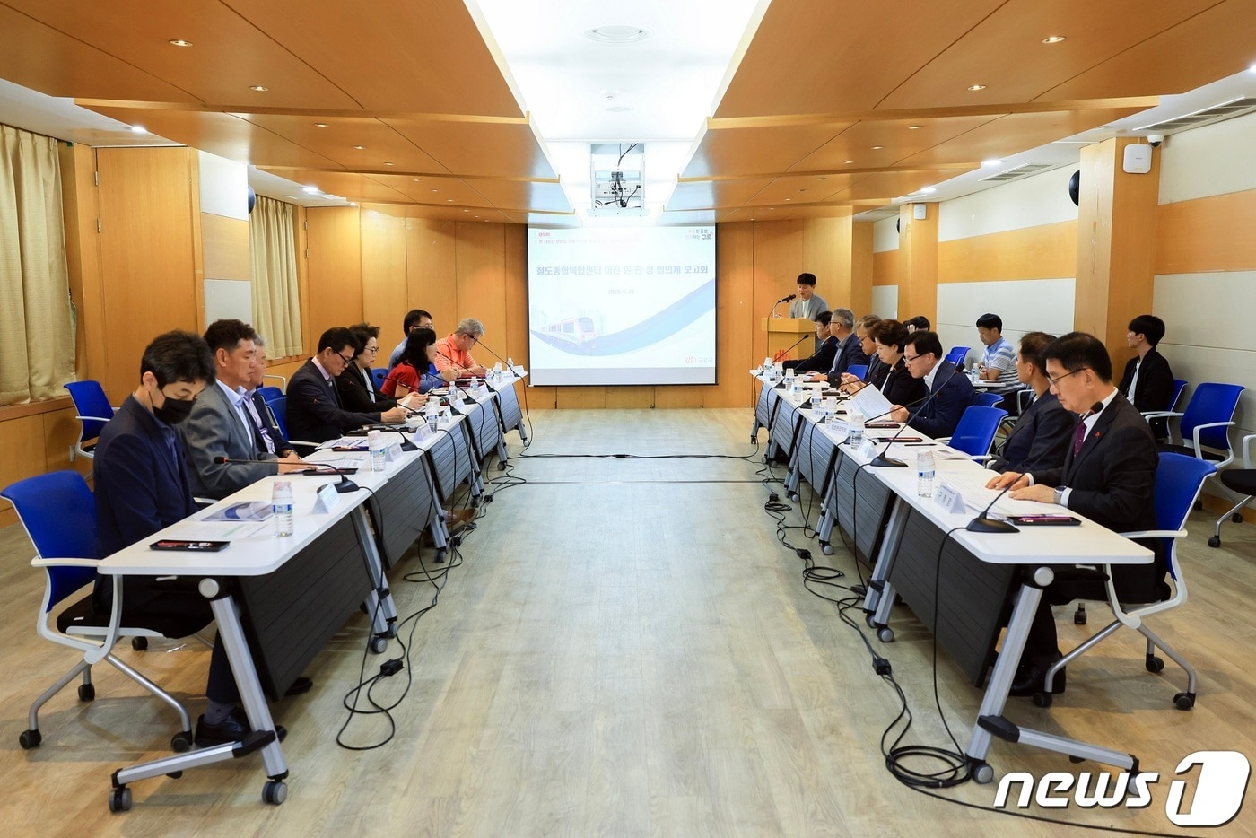 서울 구로구는 구로철도차량기지 이전을 위해 구로구와 정치권, 주민이 하나로 뭉쳐 '철도종합복합센터 민·관·정 협의체'를 공식 출범했다고 4일 밝혔다. (서울 구로구 제공)
