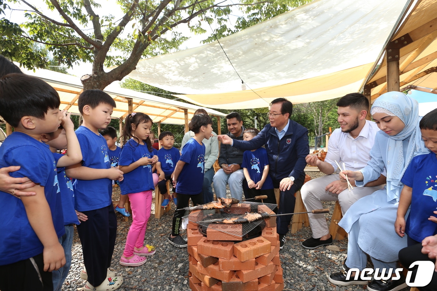 전북 완주군은 6일부터 8일까지 사흘간 &#39;제11회 와일드＆로컬푸드축제&#39;를 연다고 5일 밝혔다. 지난해 축제모습.&#40;완주군 제공&#41;2023.10.5/뉴스1