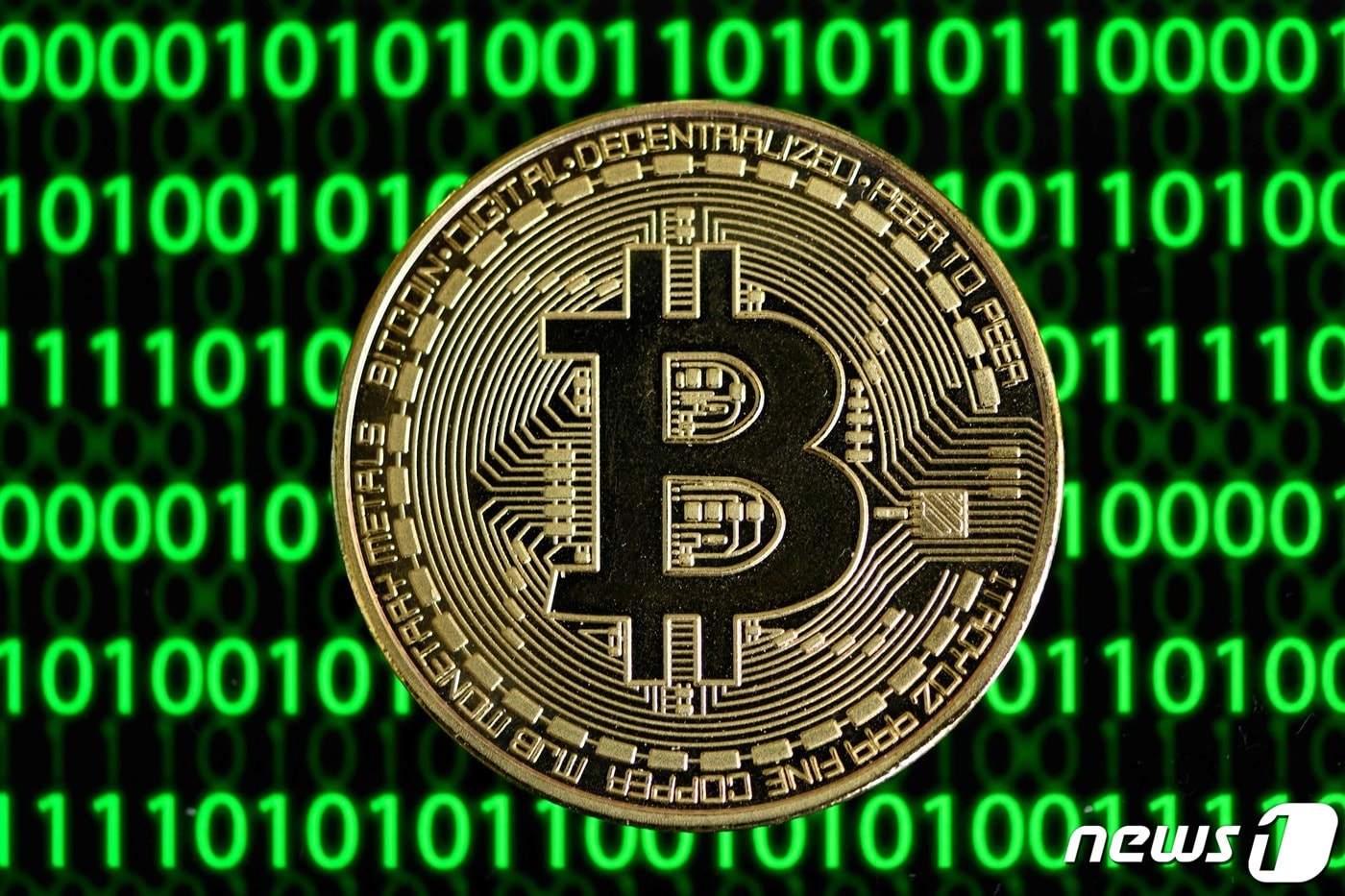 비트코인, 사상 최초 11만 8000달러 돌파…기업 채택 확대 덕(상보) - 뉴스1