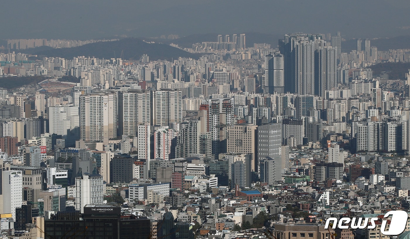 남산에서 바라본 서울 아파트단지. 2023.11.21/뉴스1 ⓒ News1 박세연 기자