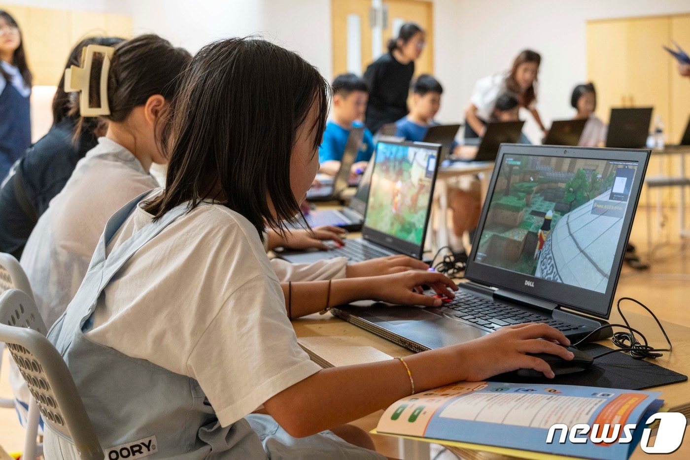 국립아시아문화전당(ACC)재단이 메타버스를 통해 아시아 문명을 학습할 수 있는 서비스 'ACC Children LAND'를 25일 공식 오픈한다. (국립아시아문화전당 재단 제공)2023.11.23/뉴스1 