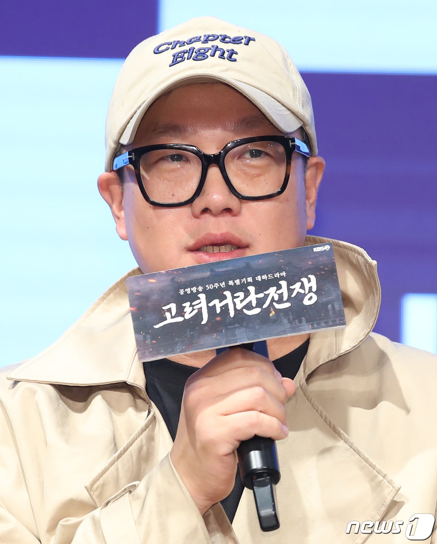 김한솔 PD가 9일 오후 서울 구로구 더 세인트에서 진행된 KBS 새 드라마 ‘고려 거란 전쟁’ 제작발표회에서 포즈를 취하고 있다. ‘고려 거란 전쟁’은 관용의 리더십으로 고려를 하나로 모아 거란과의 전쟁을 승리로 이끈 고려의 황제 현종(김동준 분)과 그의 정치 스승이자 고려군 총사령관이었던 강감찬(최수종 분)의 이야기를 담은 정통 사극이다. 2023.10.31/뉴스1 ⓒ News1 권현진 기자