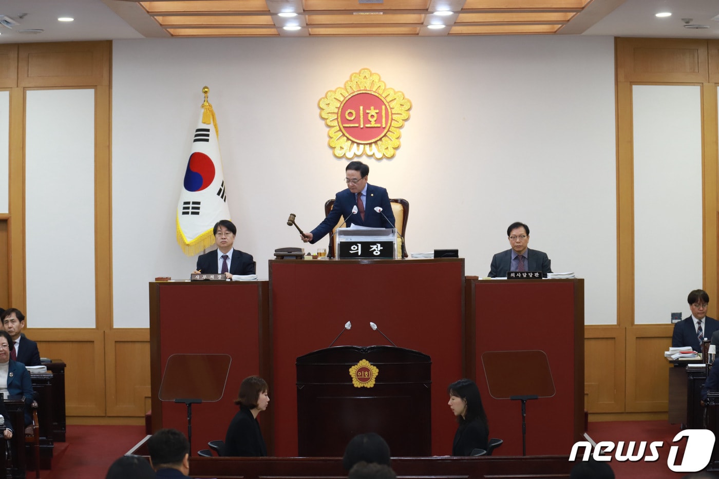 대구시의회가 15일 제305회 정례회를 폐회하고 2023년 의사일정을 마무리했다. 사진은 이날 4차 본회의가 열린 본회의장 모습.(대구시의회 제공)