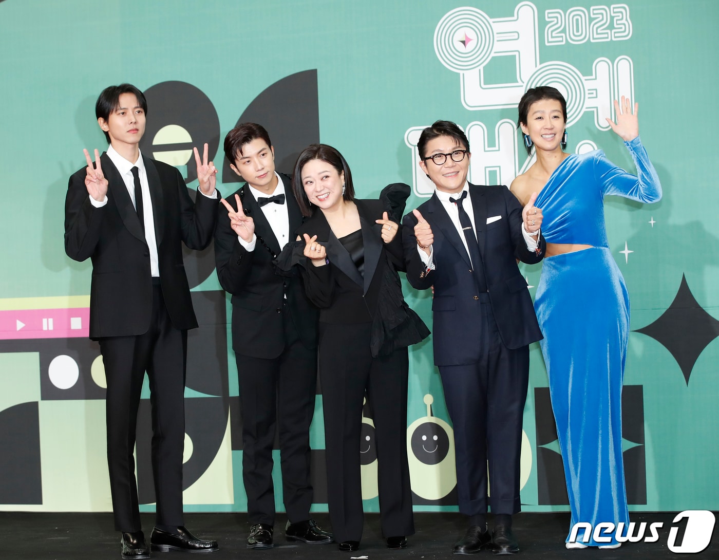 '홍김동전' 주우재(왼쪽부터)와 우영, 김숙, 조세호, 홍진경  ⓒ News1 권현진 기자