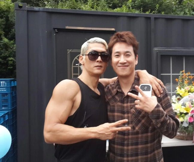 박준형(왼쪽)과 이선균(박준형 SNS)