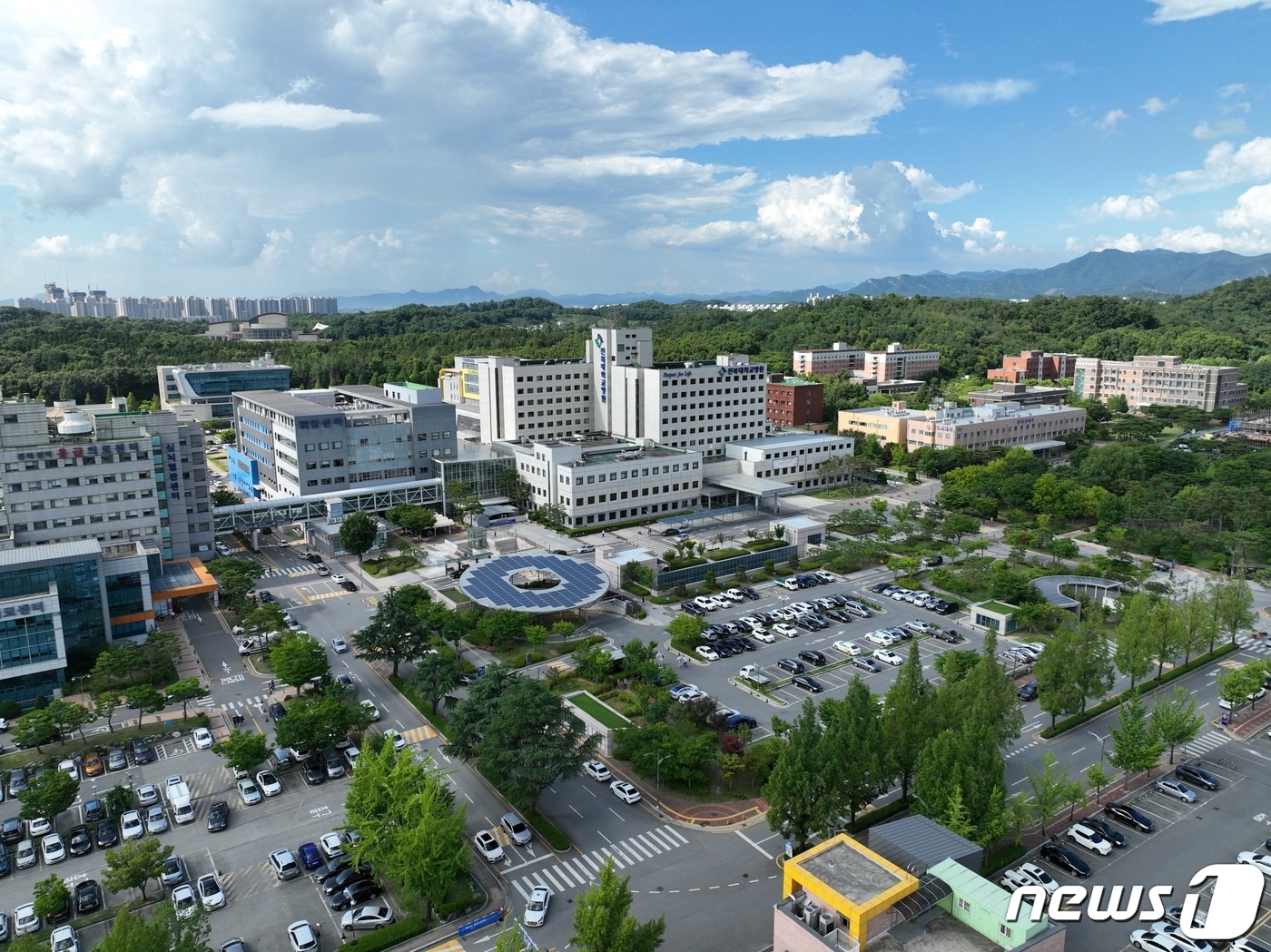 전북대학교병원이 보건복지부가 주관하는 광역 아동학대 전담의료기관(새싹지킴이병원)으로 선정됐다.(전북대병원 제공)2023.2.23./뉴스1