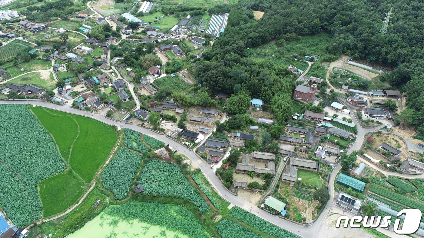 경북 칠곡 매원마을 전경 (칠곡군 제공)/뉴스1 ⓒ News1 정우용 기자