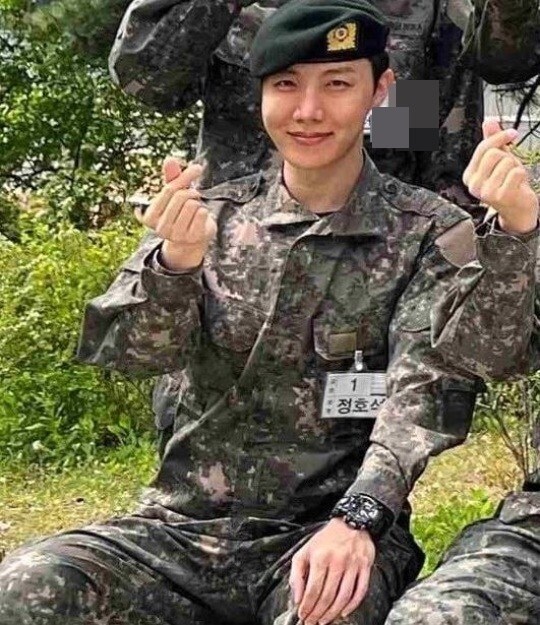 제이홉, 36사단 카페