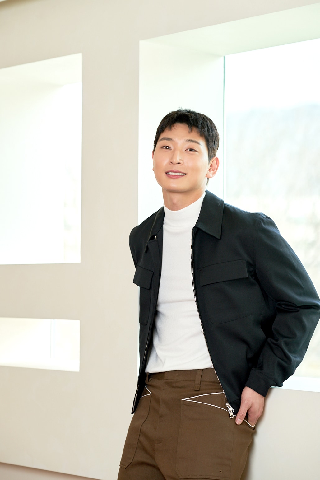 정진운/바른손이앤에이