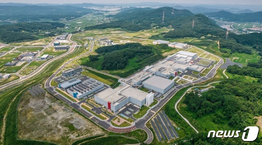 포스코이앤씨가 건설한 중이온 가속기 전경.