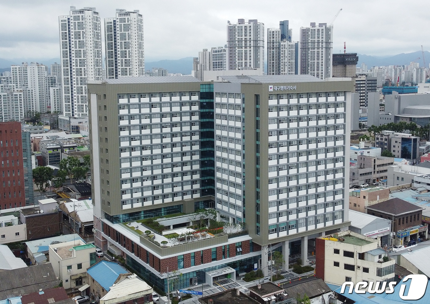 대구 중구 수창동에 개관 대구행복기숙사 전경. 기숙사비는 관리비를 포함해 월 24만원이다. 2023.5.30/뉴스1 ⓒ News1 자료 사진