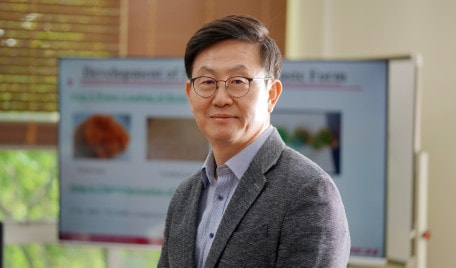 엄우용 포학공과대학&#40;포스텍&#41; 첨단원자력공학부 교수 &#40;포항공과대학 홈페이지 갈무리&#41; 2023.06.19 /뉴스1