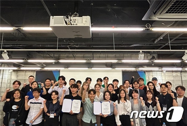 "톡톡 튀는 투자 유치이야기 공유"...벤처기업協 '톡투유 데모데이' - 뉴스 썸네일 이미지