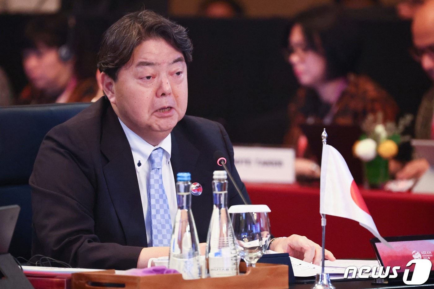 하야시 요시마사 일본 외무상이 13일(현지시간) 인도네시아 자카르타 샹그릴라 호텔에서 열린 아세안+3(한·중·일) 외교장관회의에서 모두발언을 하고 있다. (공동취재) 2023.7.13/뉴스1 ⓒ News1 이재명 기자