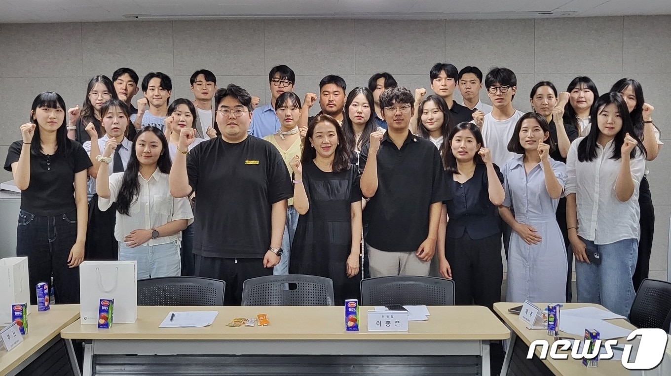 대한간호협회는 전국 간호대학생 대표로 구성된 협회의 차세대간호리더연합회 7기 집행부가 새 집행부를 꾸리고 본격적인 활동에 돌입한다고 18일 밝혔다(대한간호협회 제공)