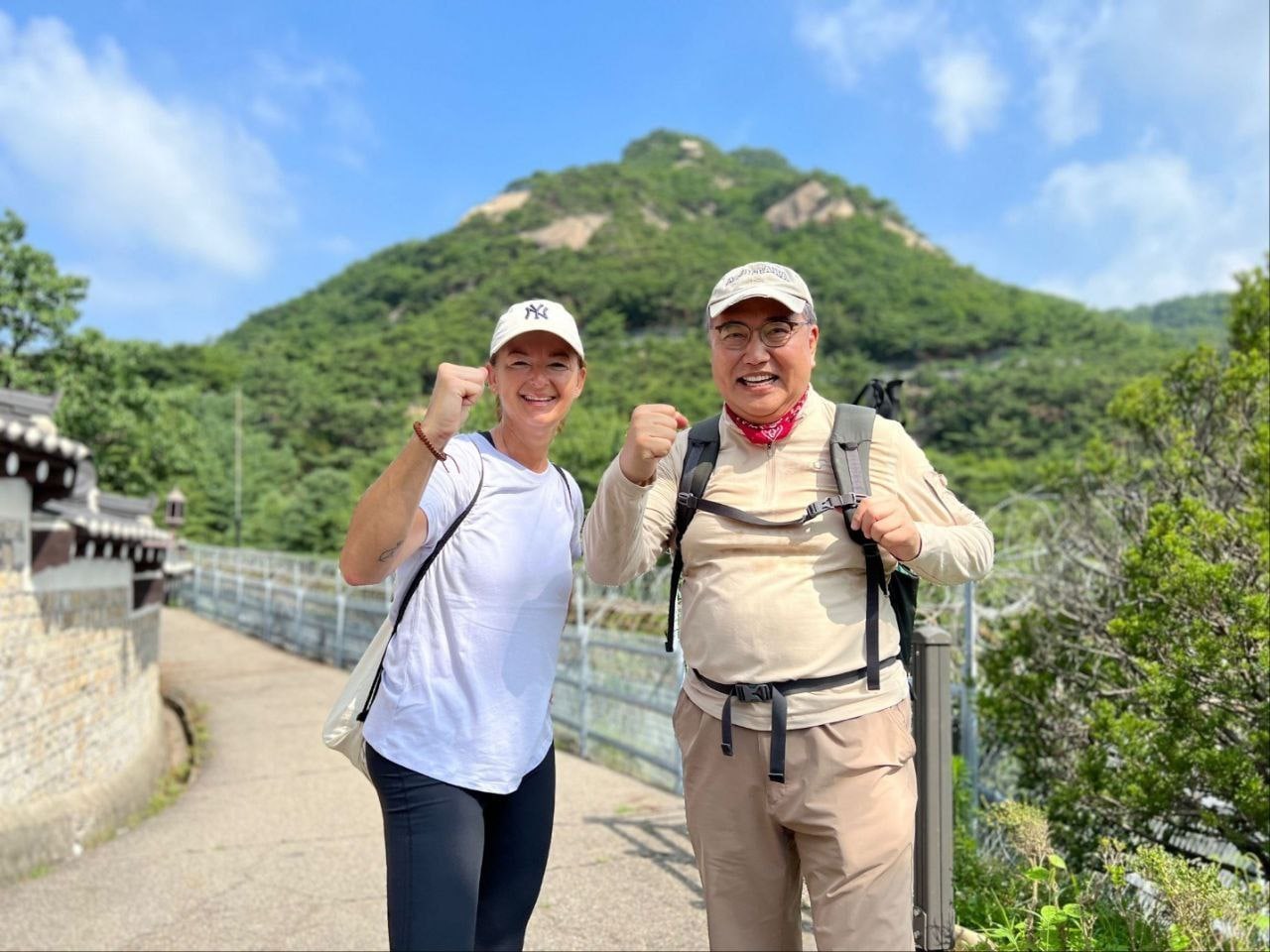 박진 외교부 장관(오른쪽)과 탄야 파욘 슬로베니아 부총리 겸 외교장관. (박진 장관 트위터)
