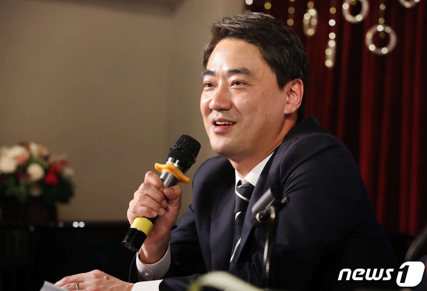 최재훈 달성군수가 6일 오전 대구 남구 이천동 대구아트파크에서 열린 대구·경북 중견언론인모임 아시아포럼21 주최 초청토론회에 참석해 질문에 답하고 있다. 2023.7.6/뉴스1 ⓒ News1 공정식 기자