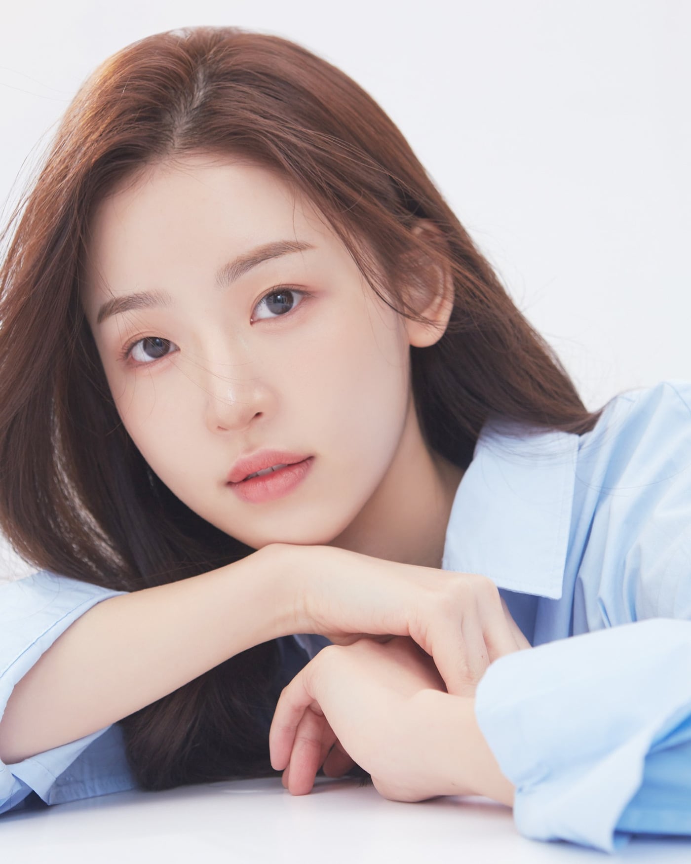 김시경 / 아크리드 엔터테인먼트