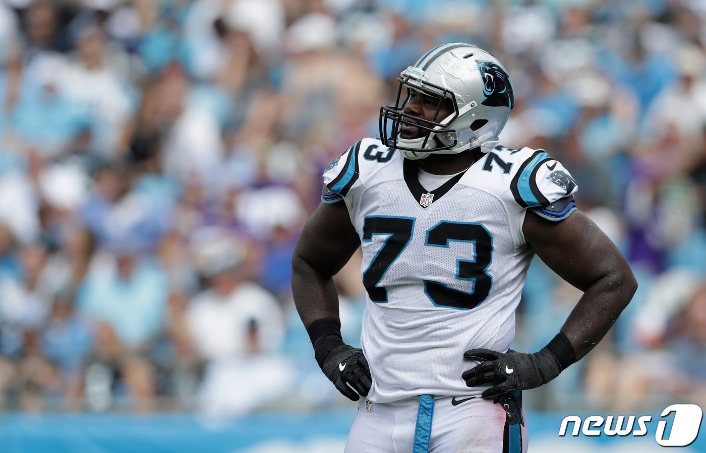 2009년 개봉한 할리우드 영화 '블라인드 사이드'(The Blind Side)의 실화 주인공인 전 미국프로풋볼(NFL) 선수 마이클 오어(37)가 양부모를 상대로 소송을 제기했다. 사진은 2016년 경기를 뛰던 오어의 모습. 2016.09.24/ ⓒ AFP=뉴스1 ⓒ News1 박재하 기자
