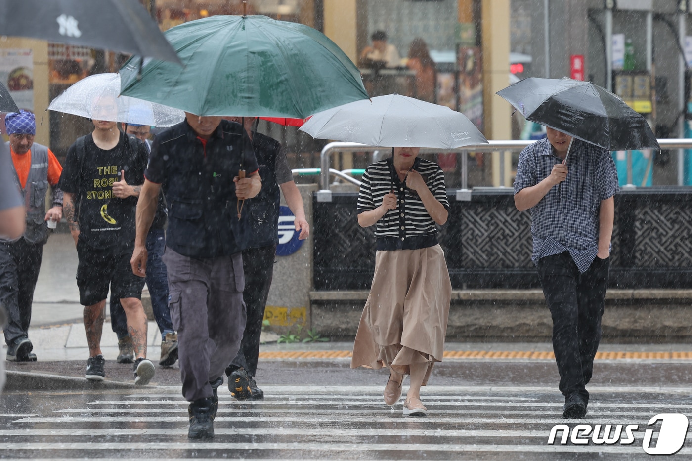 비 내리는 거리. ⓒ News1