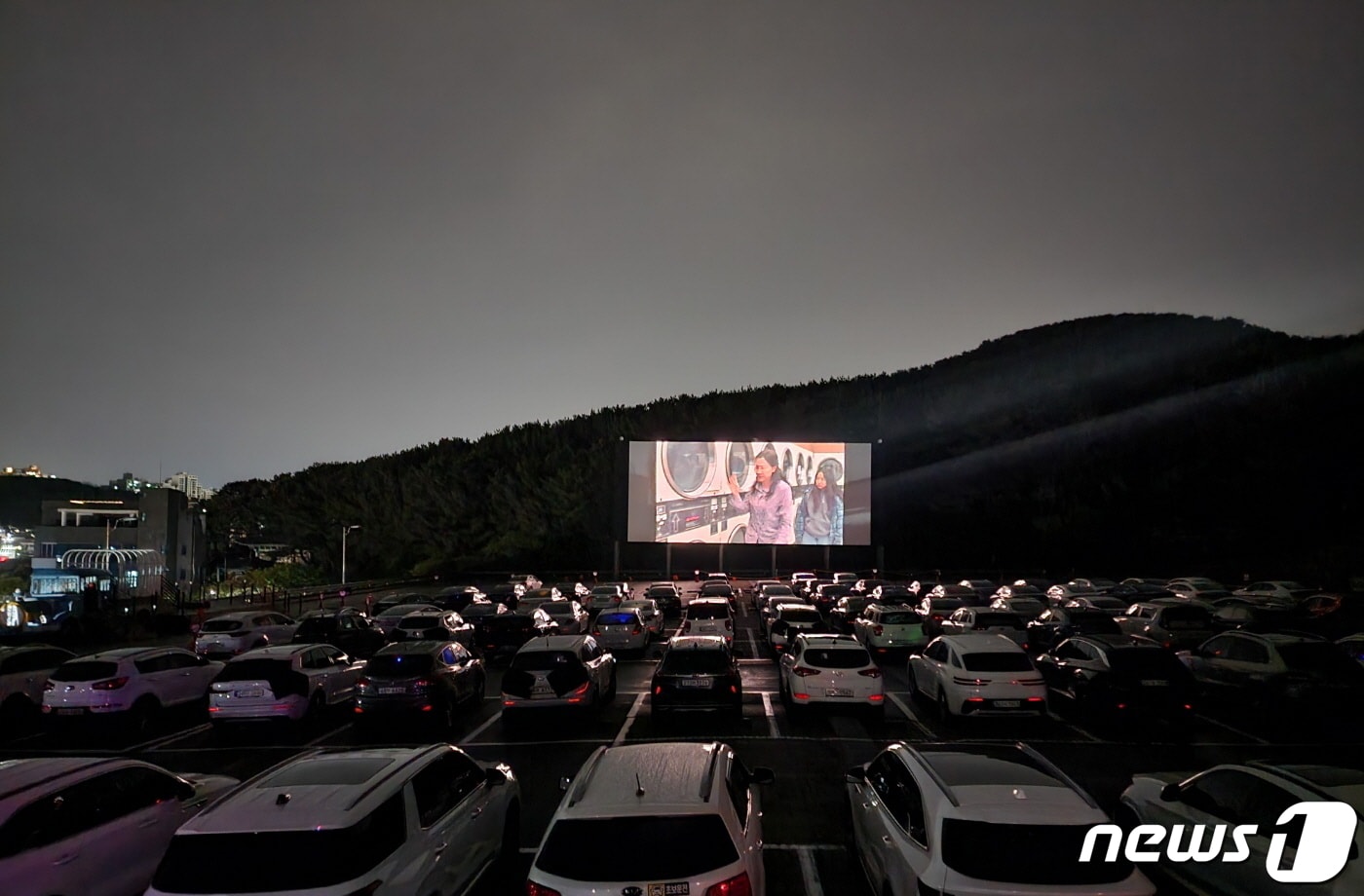 영도구 태종대 유원지 자동차극장 &#39;CGV DRIVE IN 영도&#39; 전경 &#40;부산관광공사 제공&#41;