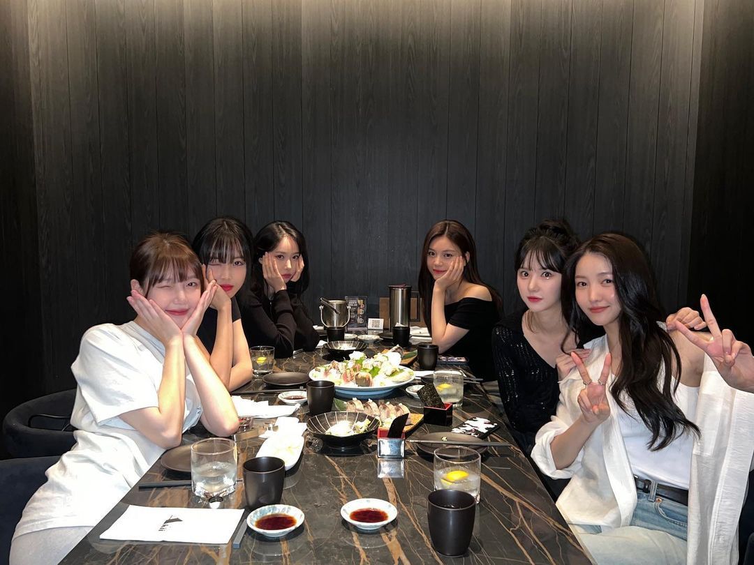 여자친구(은하 SNS 갈무리)