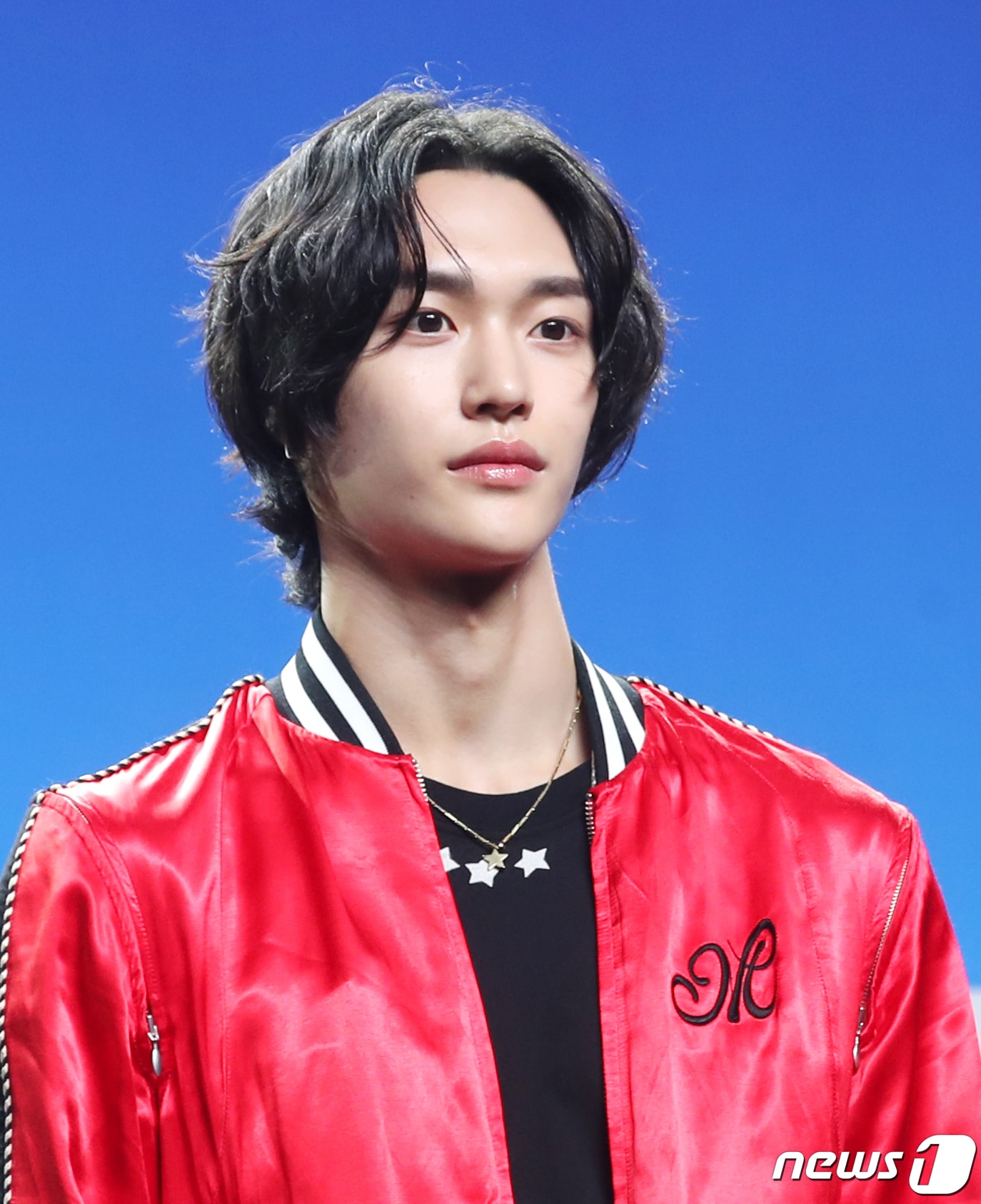 SM 신인 그룹 라이즈(RIIZE)의 원빈이 4일 서울 용산구 블루스퀘어에서 가진 첫 싱글 앨범 ‘겟 어 기타(Get A Guitar)’ 쇼케이스에서 포즈를 취하고 있다. 2023.9.4/뉴스1 ⓒ News1 권현진 기자