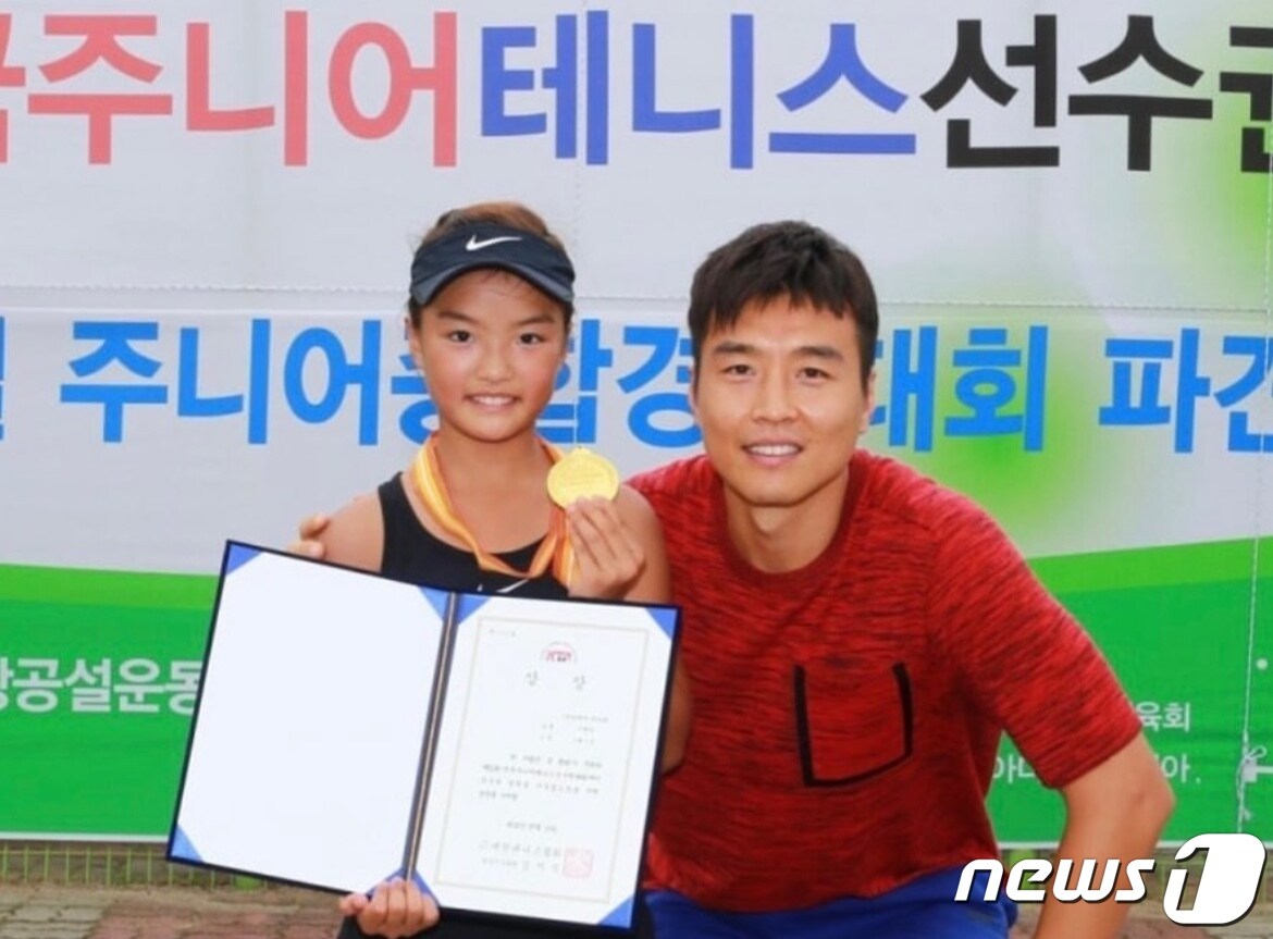 이동국과 그의 둘째 딸 이재아. (이재아 인스타그램 갈무리) ⓒ 뉴스1