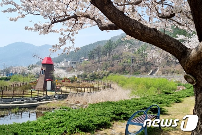 사천 용두공원(사천시 제공).