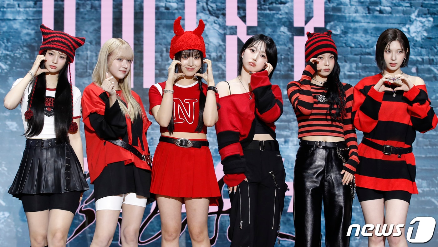 그룹 엔믹스의 설윤(왼쪽부터)과 릴리, 지우, 해원, 규진, 배이 ⓒ News1
